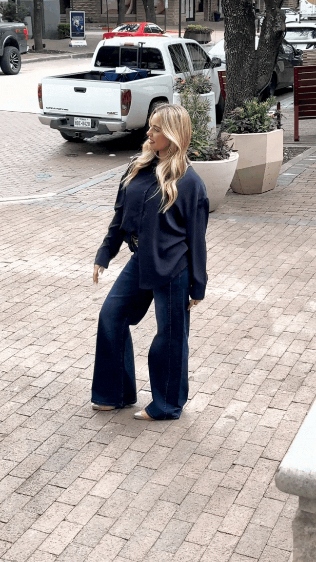 Kathryn Classic Button-Up, Navy — additional view 9