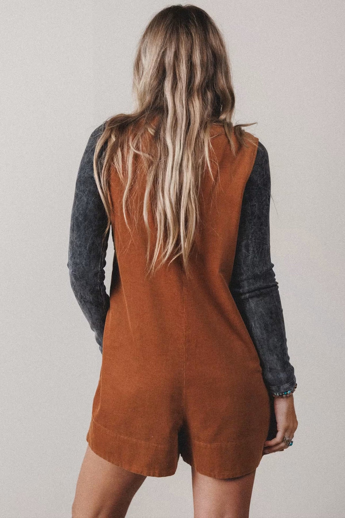 Solid Tie V-Neck Sleeveless Corduroy Romper — additional view 7