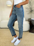 Release-Hem Jeans