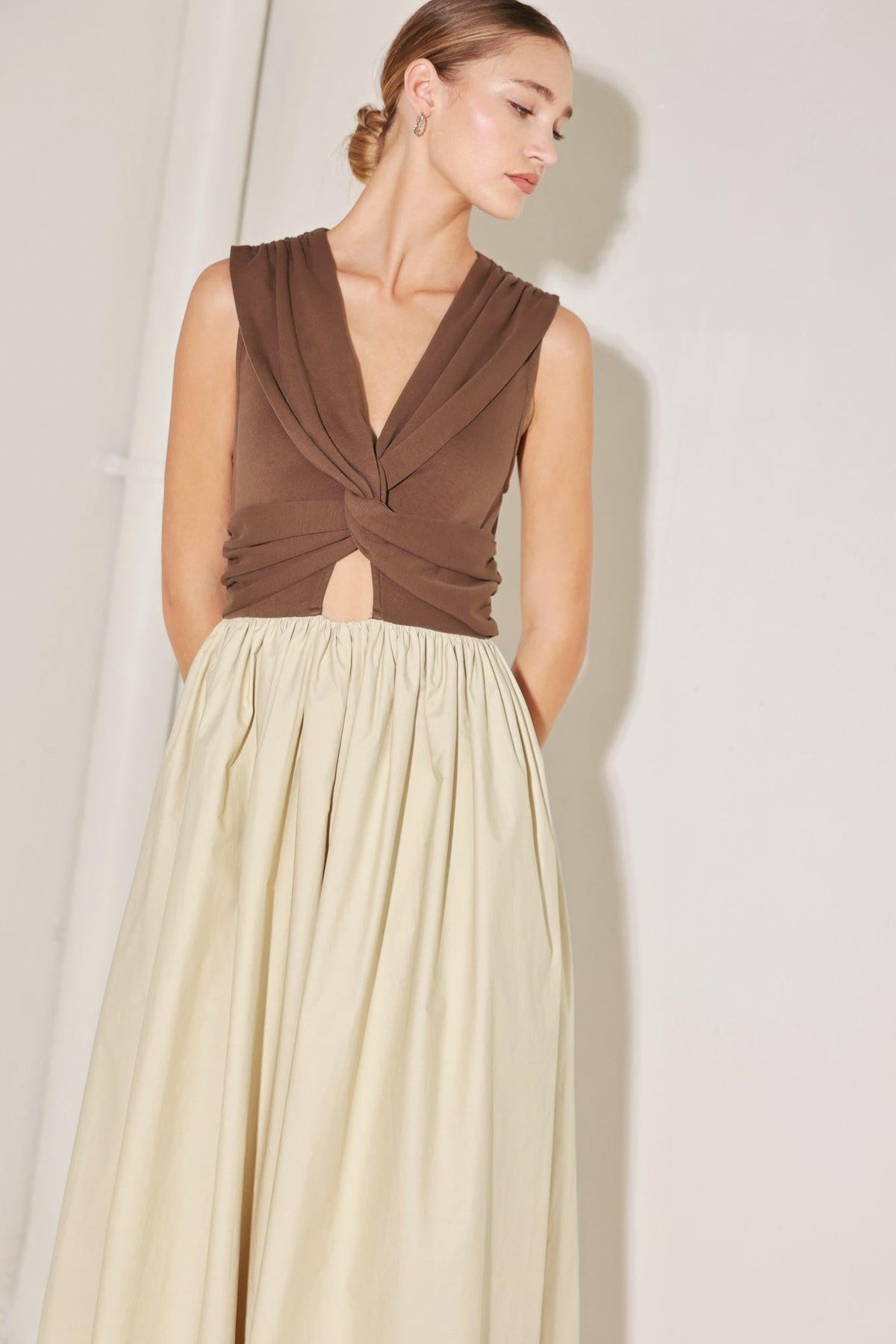 ANGEL VEIL SOLID MIDI DRESS — additional view 10