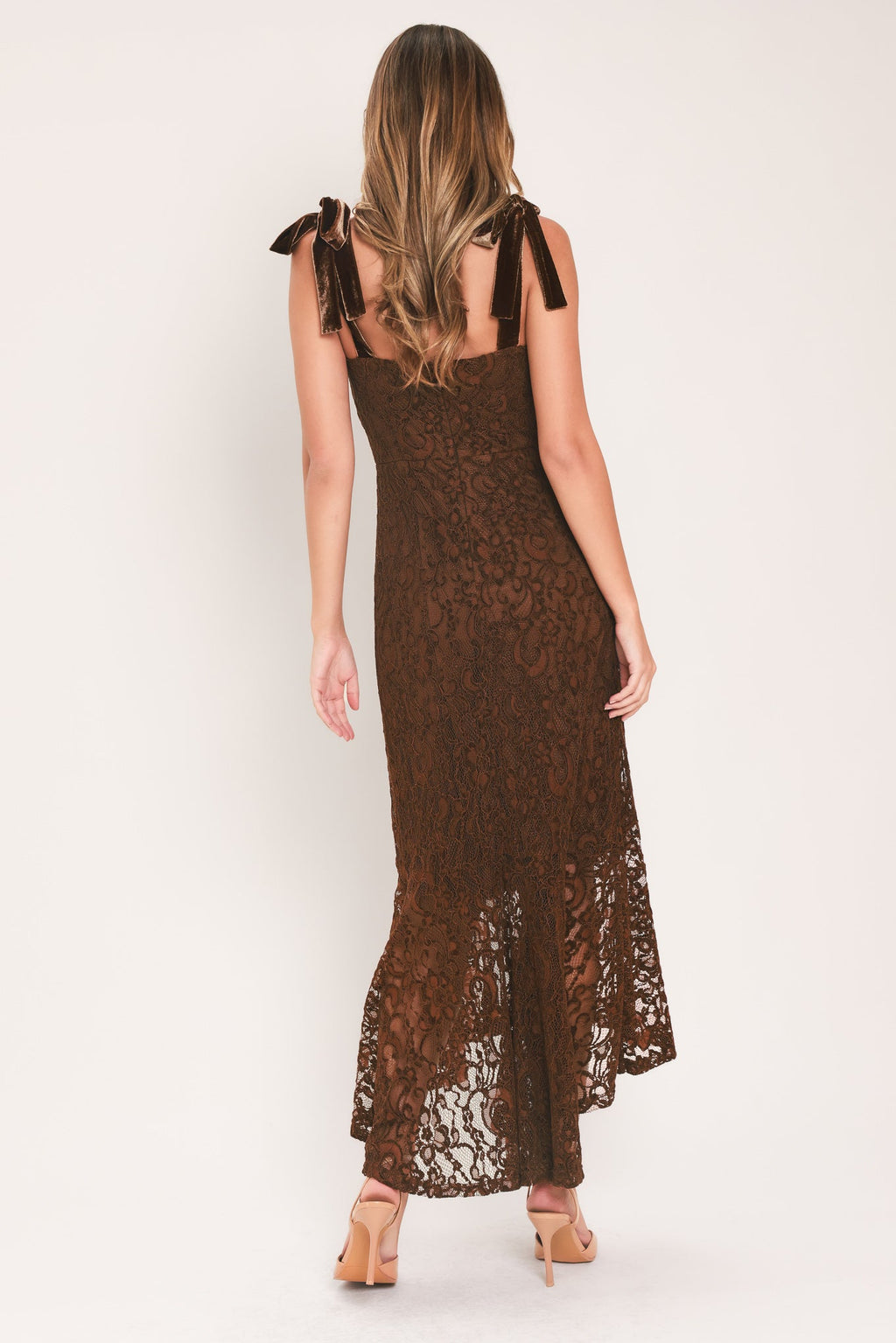 AUTUMN ROMANCE CHESTNUT LACE TIE-STRAP MIDI DRESS — additional view 5