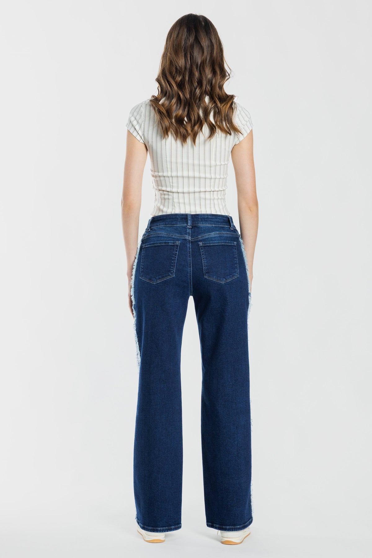 Mid Waist Relaxed Wide Leg Jeans with Side Checker Detail — additional view 4
