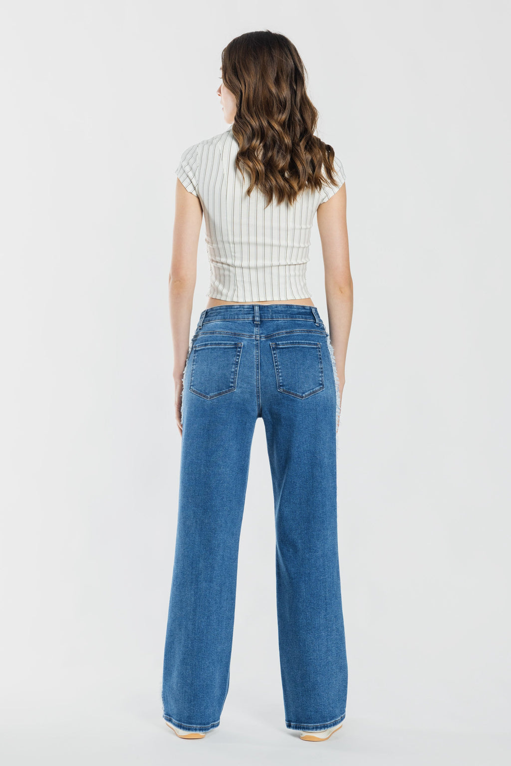 Mid Waist Relaxed Wide Leg Jeans with Side Contrast Detail — additional view 6