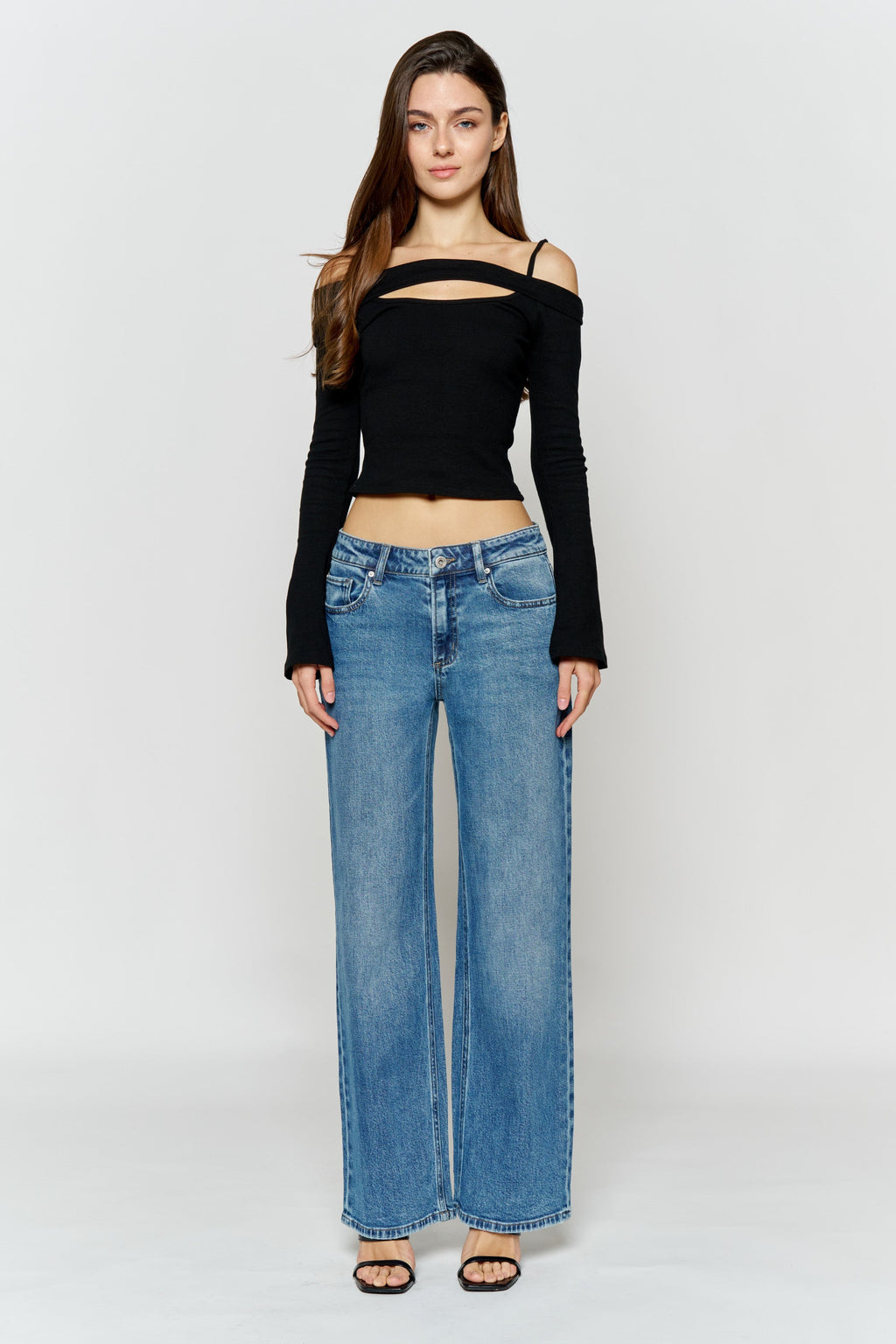 Mid Waist Relaxed Wide Leg Jeans — additional view 5