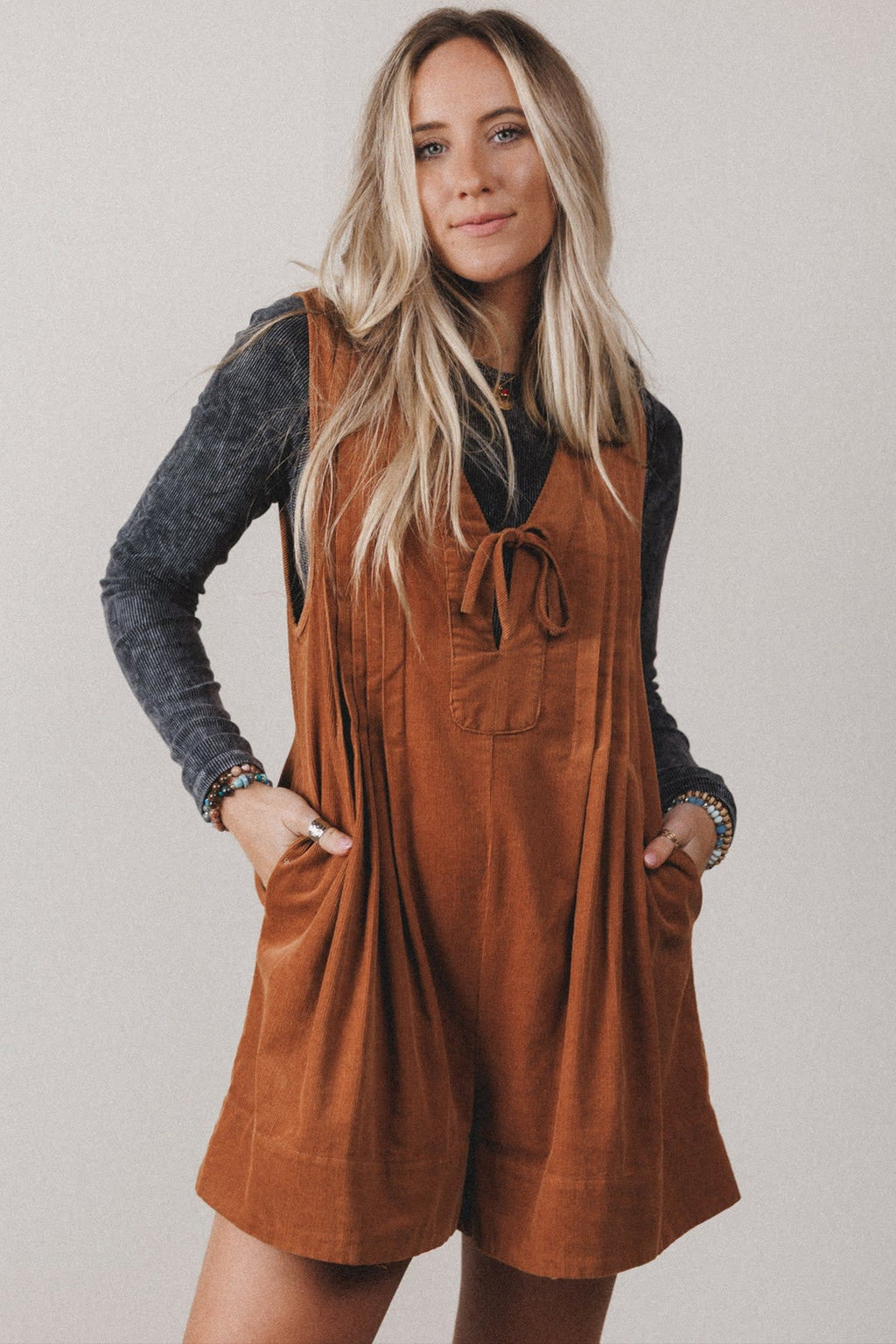 Solid Tie V-Neck Sleeveless Corduroy Romper — additional view 6